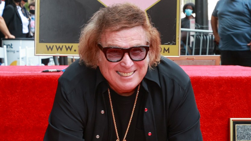 Don McLean Reveals How Hit Song "American Pie" Warned About the "Woke Bulls***"