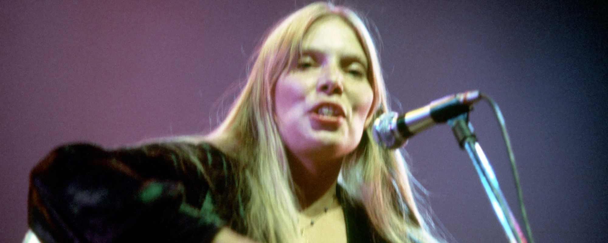 Watch Joni Mitchell's amazing performance in the famous post-Woodstock episode of the Dick Cavett Show