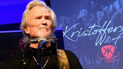 Watch Kris Kristofferson Perform "Loving Her Was Easier" on British Television in 1972