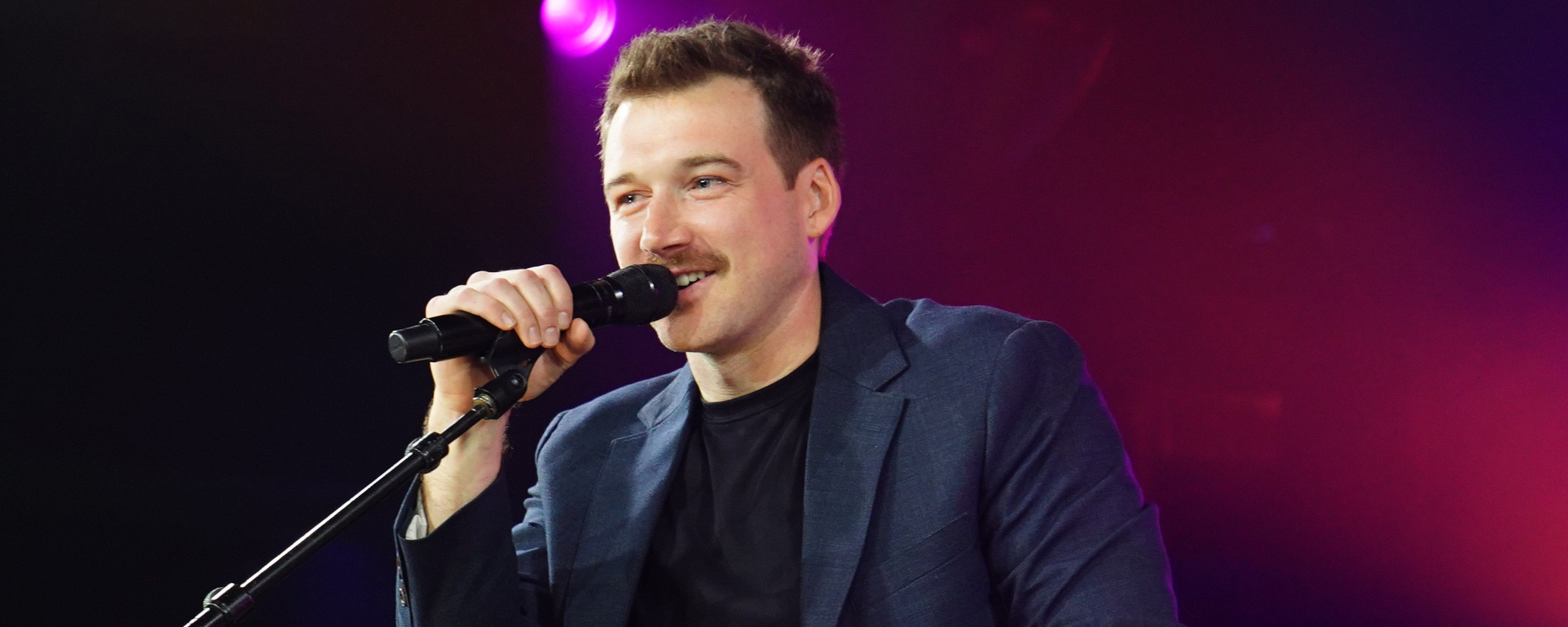 The GOAT Walk: Morgan Wallen Escorted by Mike Tyson and Tom Brady to Stage for Las Vegas Performance