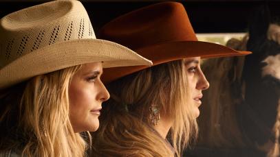 Lainey Wilson and Miranda Lambert Good Horses photo