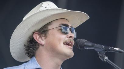 Zach Top Joined Riley Green for a Toby Keith classic at Watershed festival