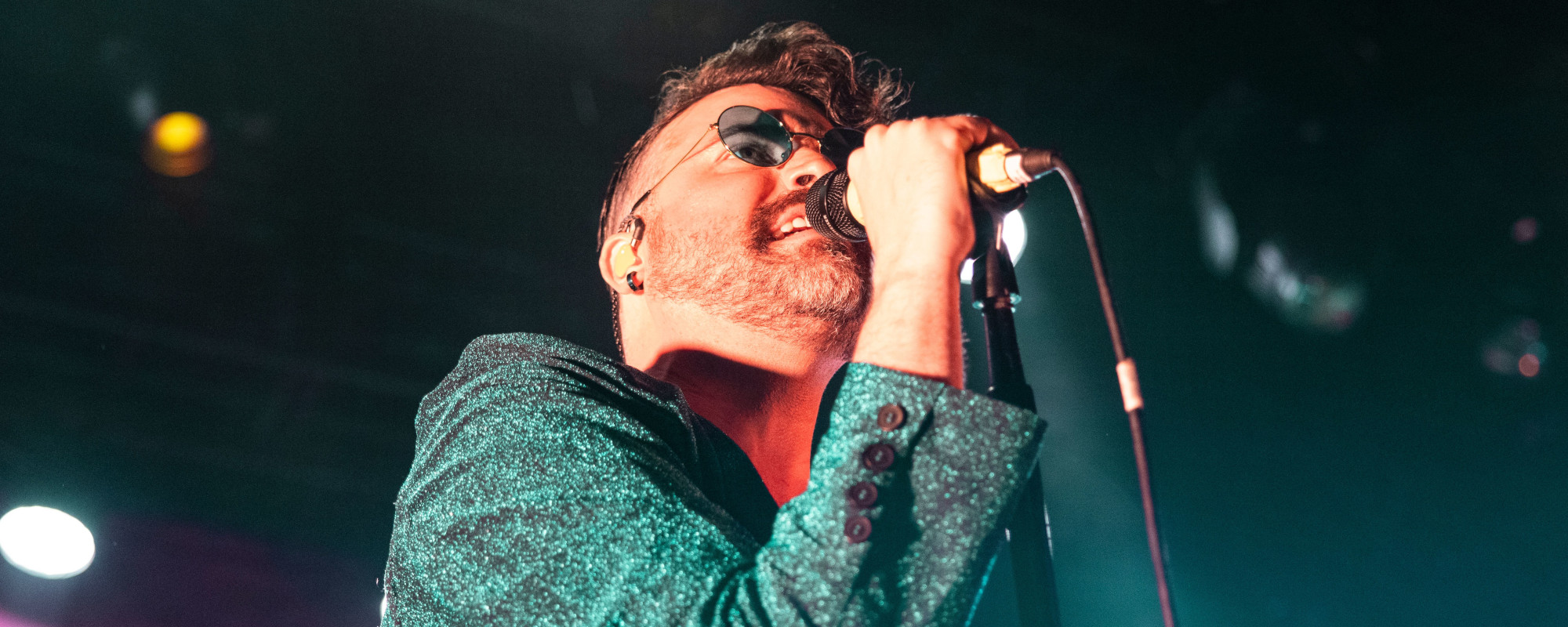 3 فرق موسيقية مستقلة في العقد الأول من القرن الحادي والعشرين تعرفها من خلال نجاحاتها (والأغاني الأخرى التي تفتقدها)