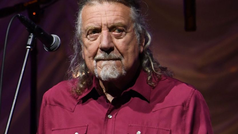 Robert Plant performing