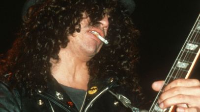 Slash performing