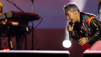 Trending: Fans Can Vote This Legendary Classic Rock Group's Frontman Out of the Band