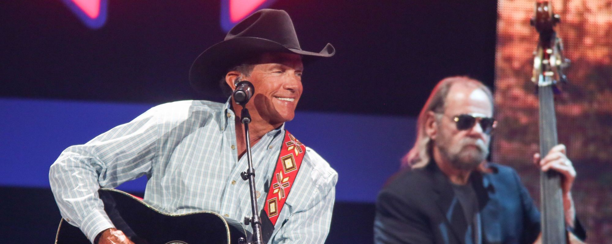 George Strait and Sheryl Crow’s Duet at Dallas Cowboys Stadium Is Pure Country “At Its Best”