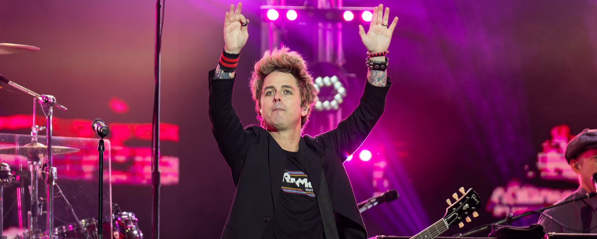 If You Like Green Day, Check Out These 4 Other Bands American Songwriter