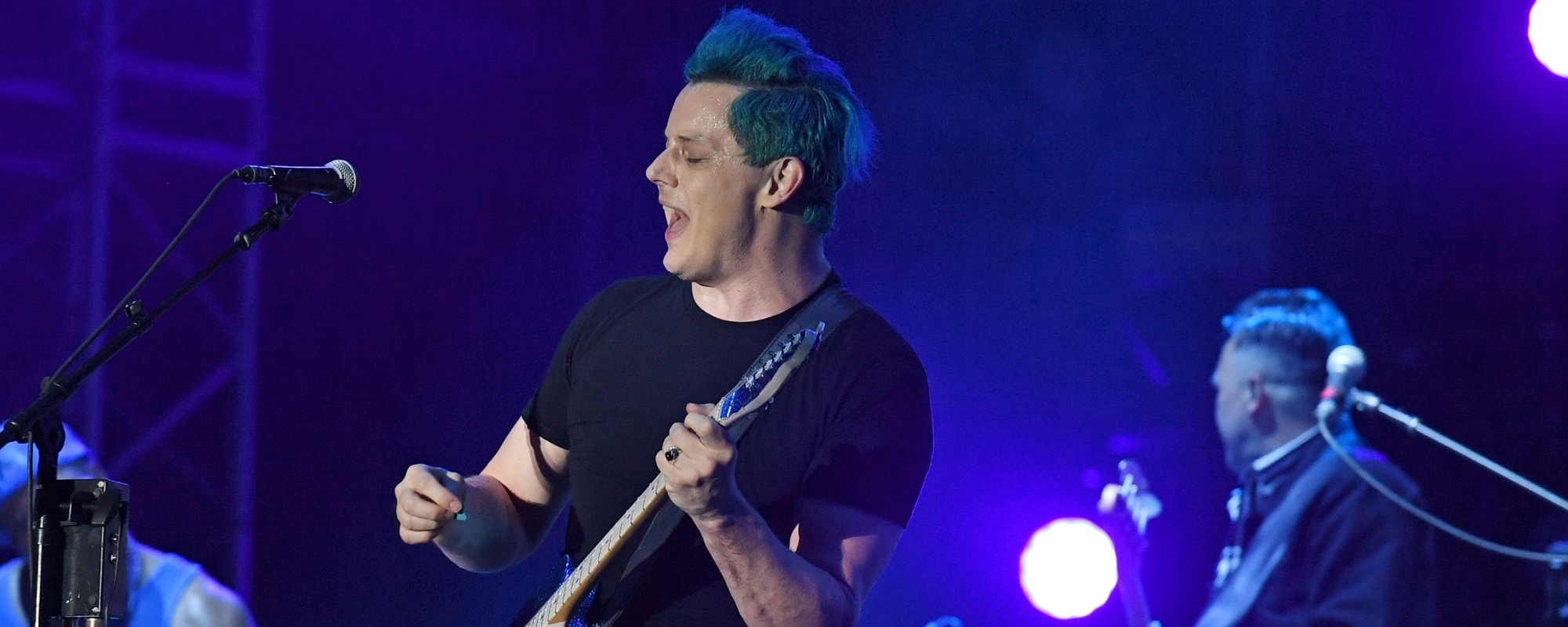 Jack White Playing “Best Shows of His Life” on No Name Tour, Releases Shows on Streaming