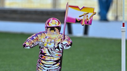 2024 MTV VMAs Honoring Families & Victims of 9/11 With Special Donation