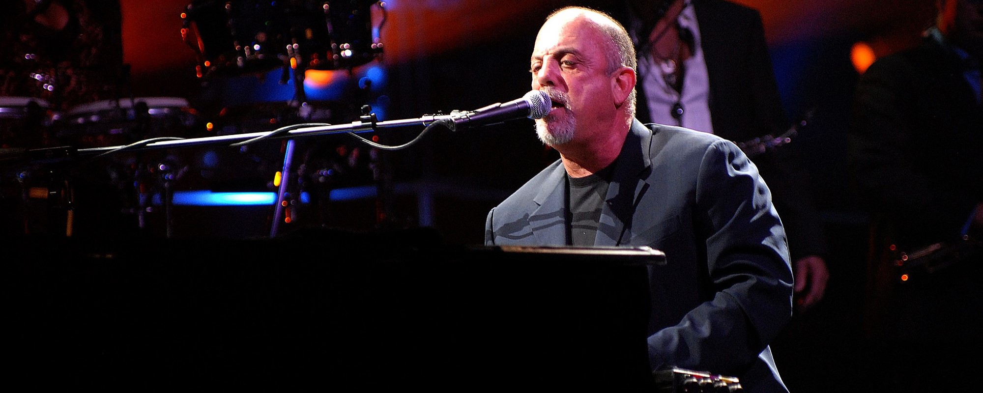 New England State of Mind: Billy Joel Schedules First Public Show in Connecticut Since 2008