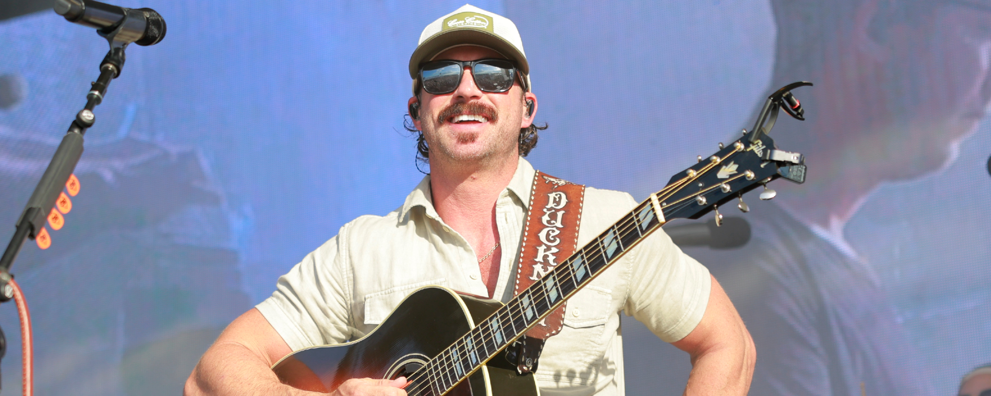 Riley Green Joins Forces With Jamey Johnson & Ella Langley for Special Performance of "In Color