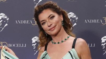 Boyz II Men Celebrate Shania Twain With Special Birthday Performance