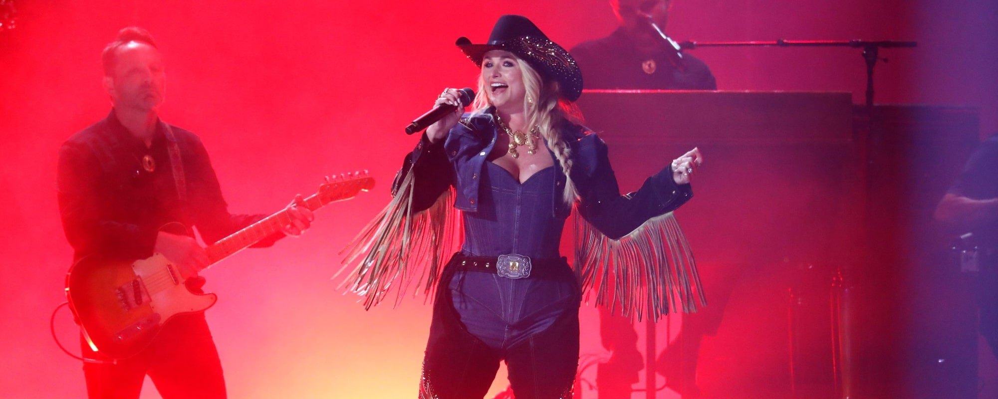 Watch Miranda Lambert Bring a Fiery Performance of “Wranglers” to ‘The Tonight Show Starring Jimmy Fallon’