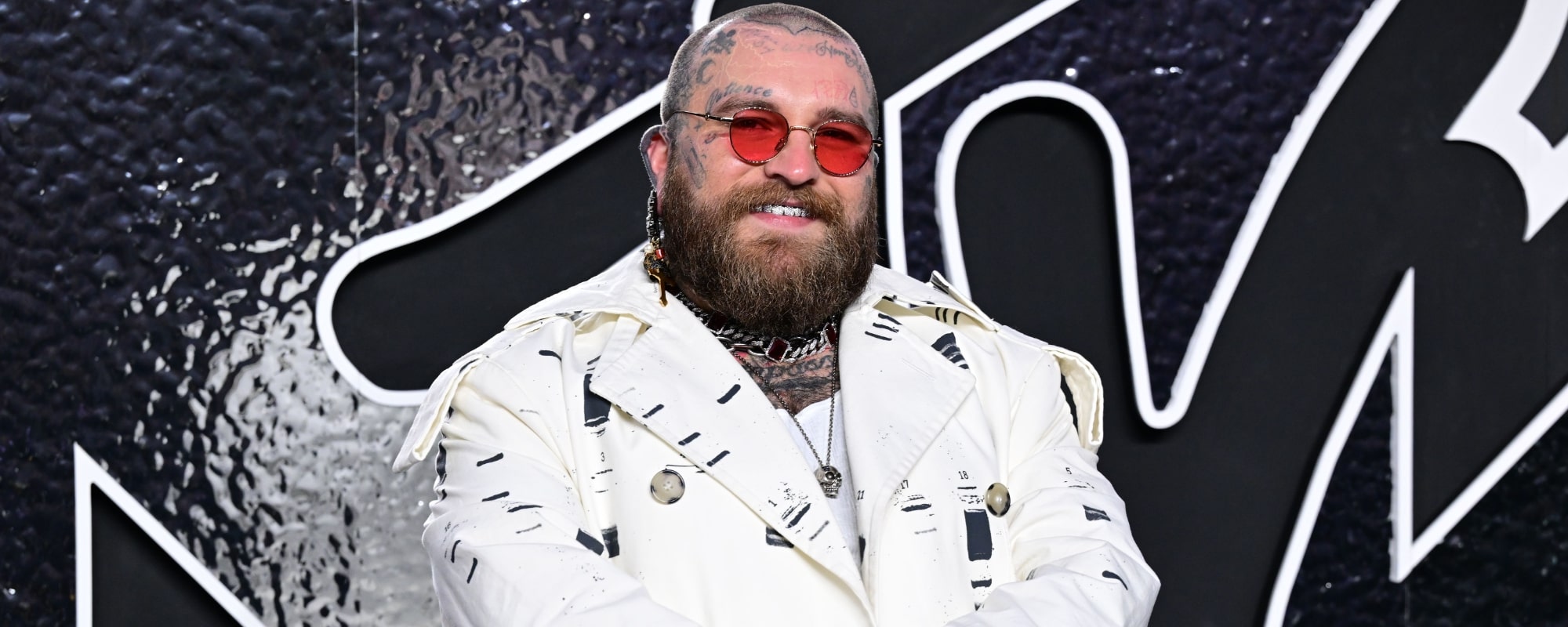 Fans react to Teddy Swim's shortened performances at the 2024 MTV VMAs