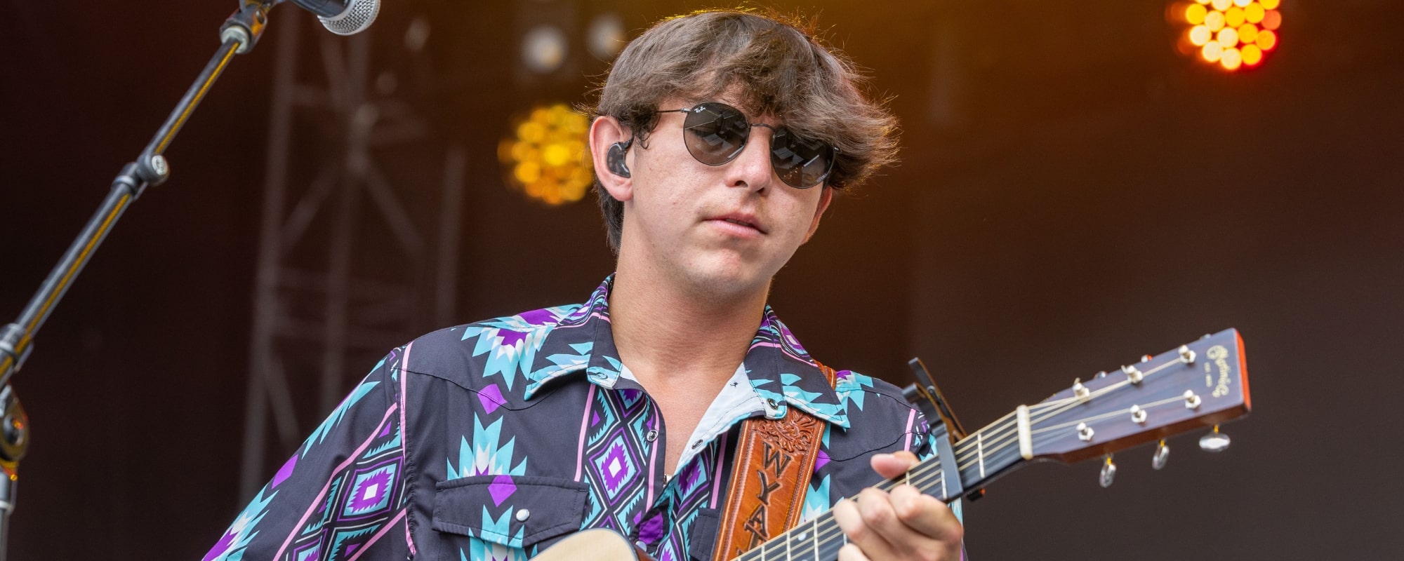 Wyatt Flores Teases Unreleased Song “Oh Susannah” from His Forthcoming Album ‘Welcome to the Plains’