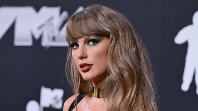 4 Singers Who Broke Stadium Records 