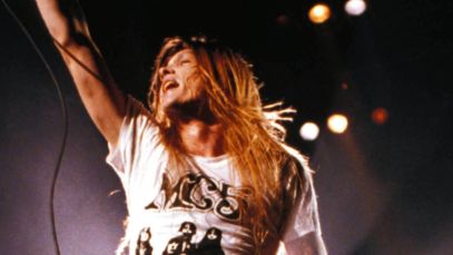 Sebastian Bach of Skid Row performing