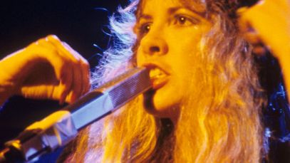 Stevie Nicks performing