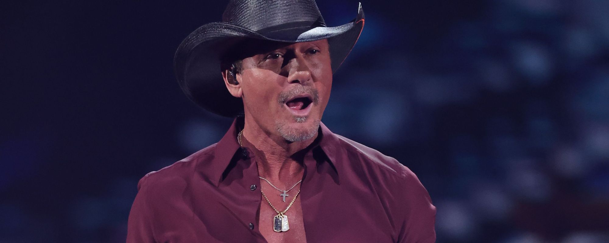 Tim McGraw Says Downsides to Fame Are “Better Than” His Old Job