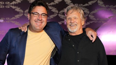 Watch: Vince Gill Emotionally Remembers Kris Kristofferson and How He Forever Changed Songwriting (Exclusive)