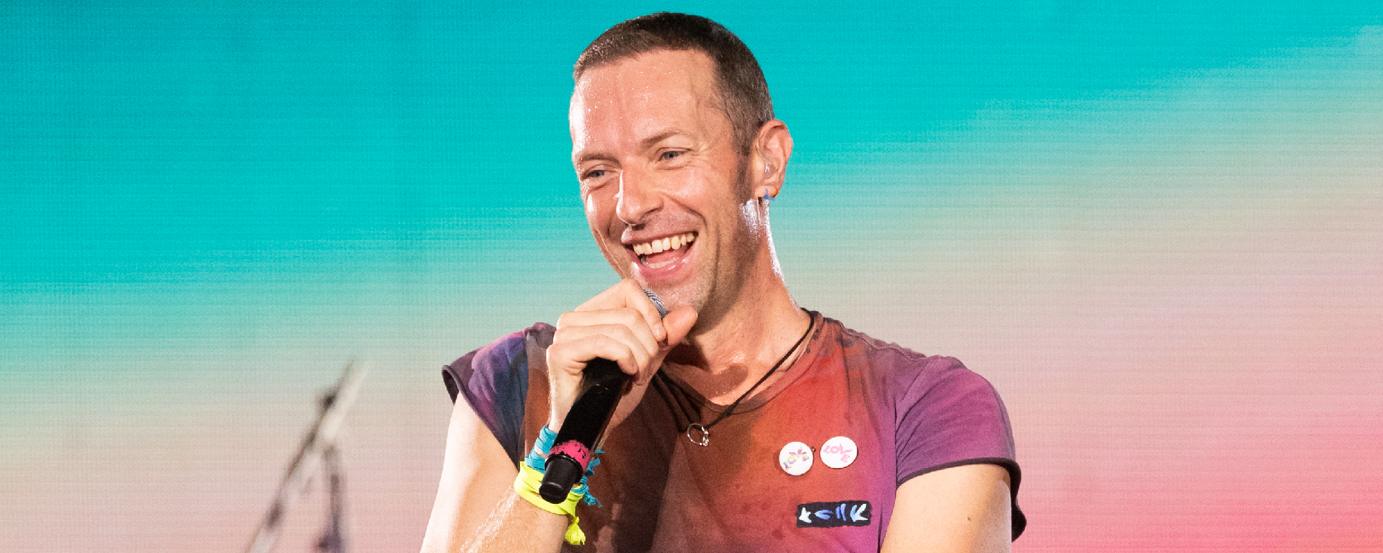 عندما كان طفلاً، رفض كريس مارتن غناء هذه الأغاني الكلاسيكية خوفًا من “العقاب” و”الكارما السيئة”. عندما كان طفلاً، رفض كريس مارتن غناء هذه الأغاني الكلاسيكية خوفًا من “العقاب” و”الكارما السيئة”.