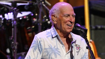 Watch Zac Brown Band Share the Stage With Jimmy Buffett in Throwback Performance of "Chicken Fried"