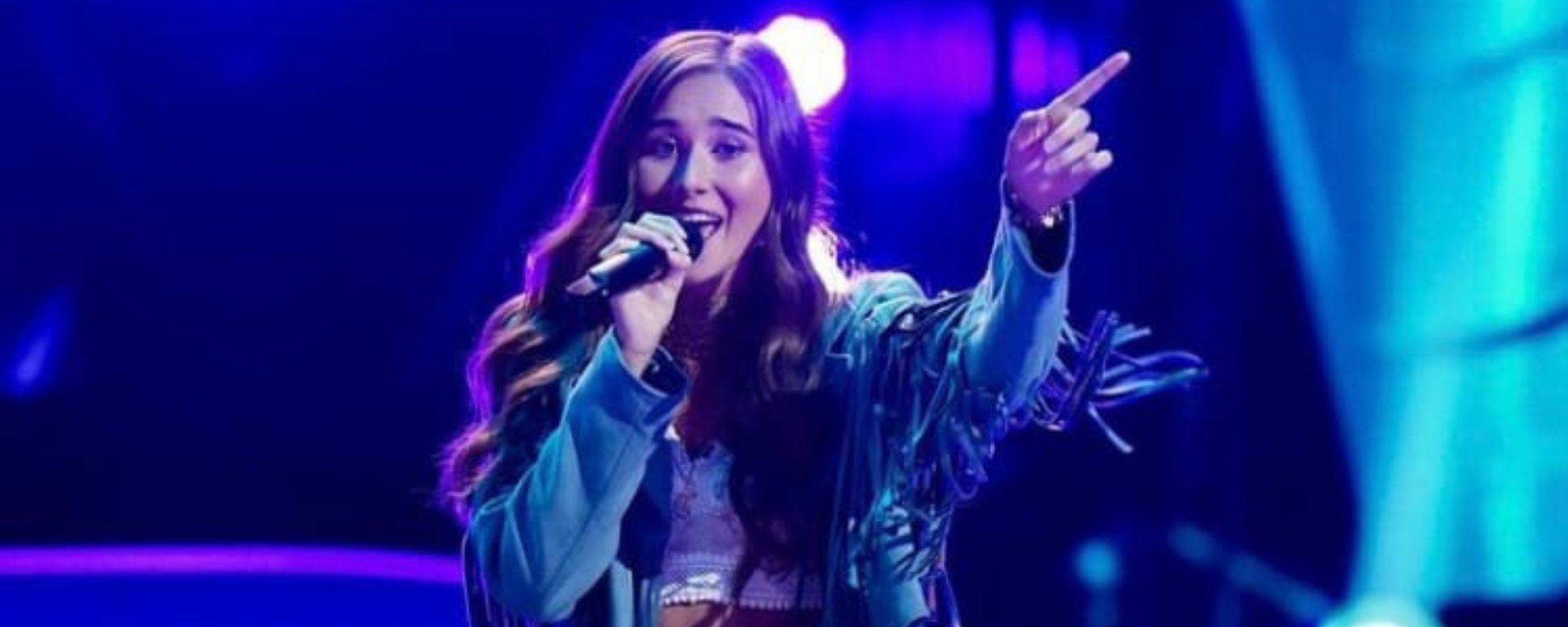 ‘The Voice’ Cameron Wright Stuns With FourChair Turn Performance of