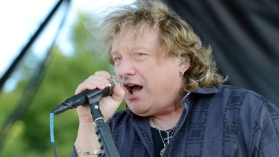 Lou Gramm Shares Experience of Rock & Roll Hall of Fame Induction and Performing With Kelly Clarkson