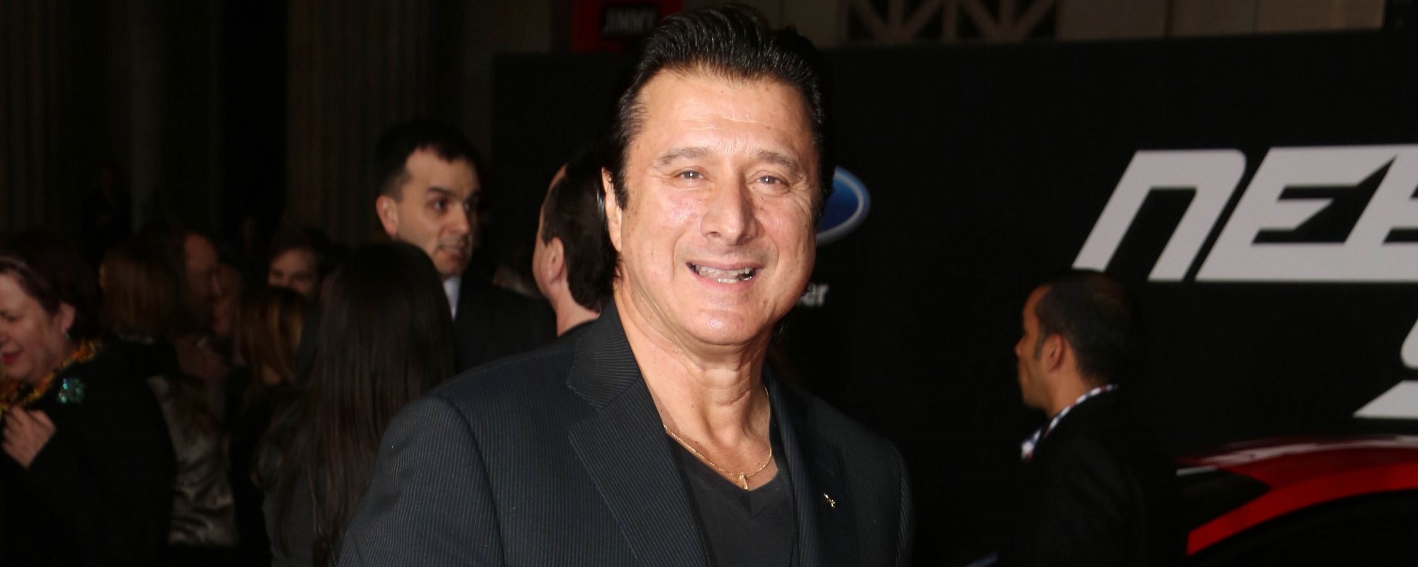 El ex cantante de Journey Steve Perry lanza la versión ampliada del álbum navideño ‘The Season’; Echa un vistazo al sencillo principal