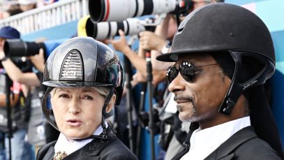 Snoop Dogg Is Surprised With Birthday Cookies From "Bestie" On 'Watch What Happens Live'