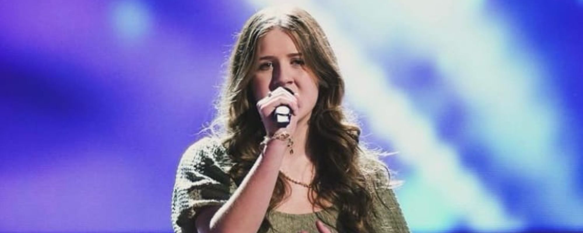 Meet Sydney Sterlace, the 15-Year-Old Singer ‘The Voice’ Fans Have ...