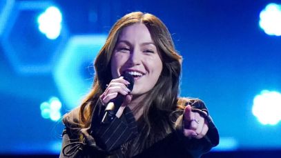 'The Voice:' Watch This Contestant Go From No Chairs to All Four