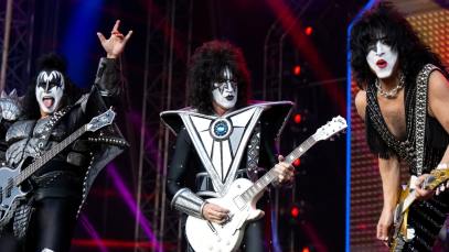 Kiss onstage