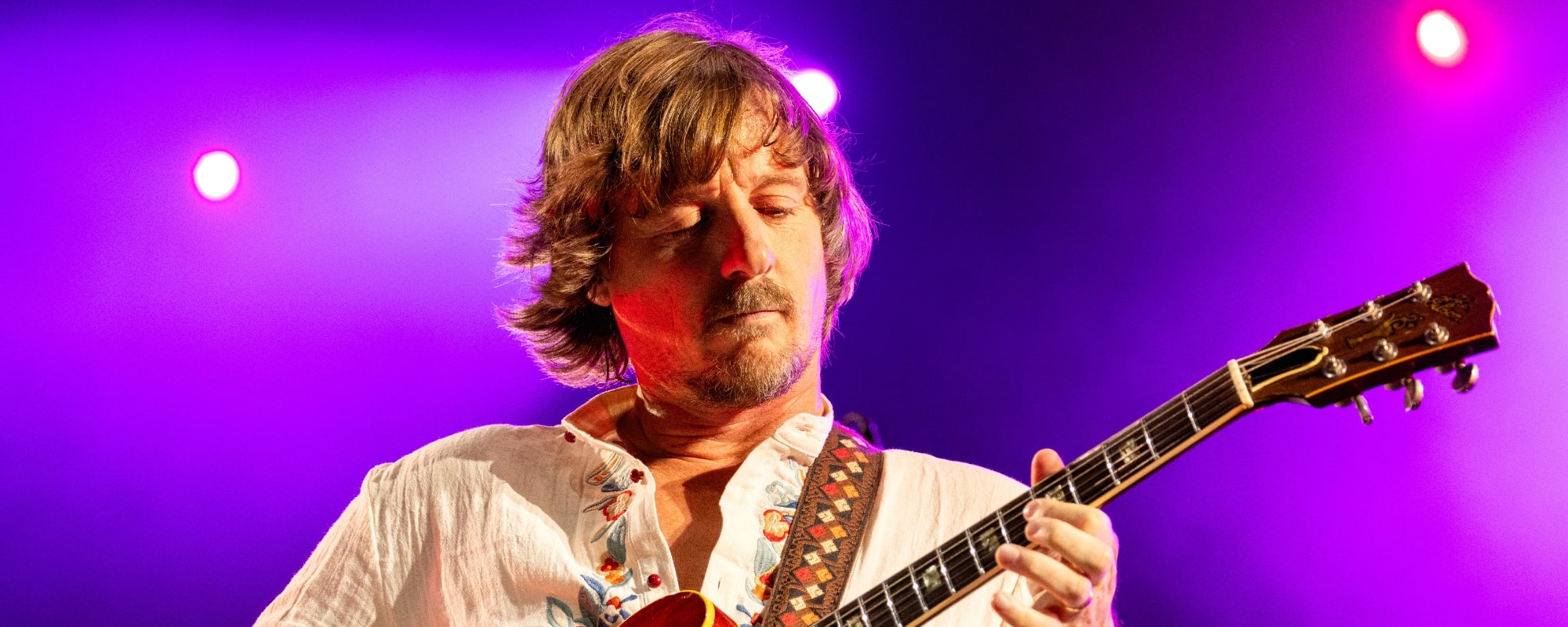 Sturgill Simpson agregará una segunda noche al espectáculo benéfico de Carolina del Norte