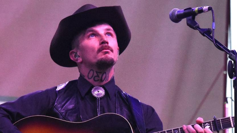 Benjamin Tod released his new album Shooting Star today