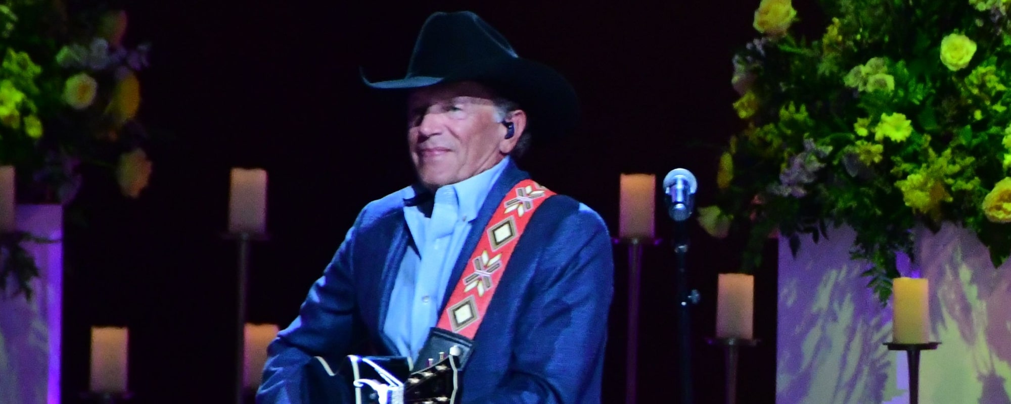 Watch George Strait and Jamey Johnson Lead an All-Star Performance of “Give It Away” With Dean Dillon, Zach Top, and Bubba Strait