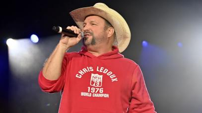 Garth Brooks is locked in a legal battle with Jane Roe