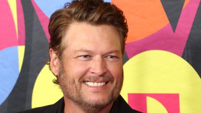 Blake Shelton honored Toby Keith at the Country Music Hall of Fame medallion ceremony.