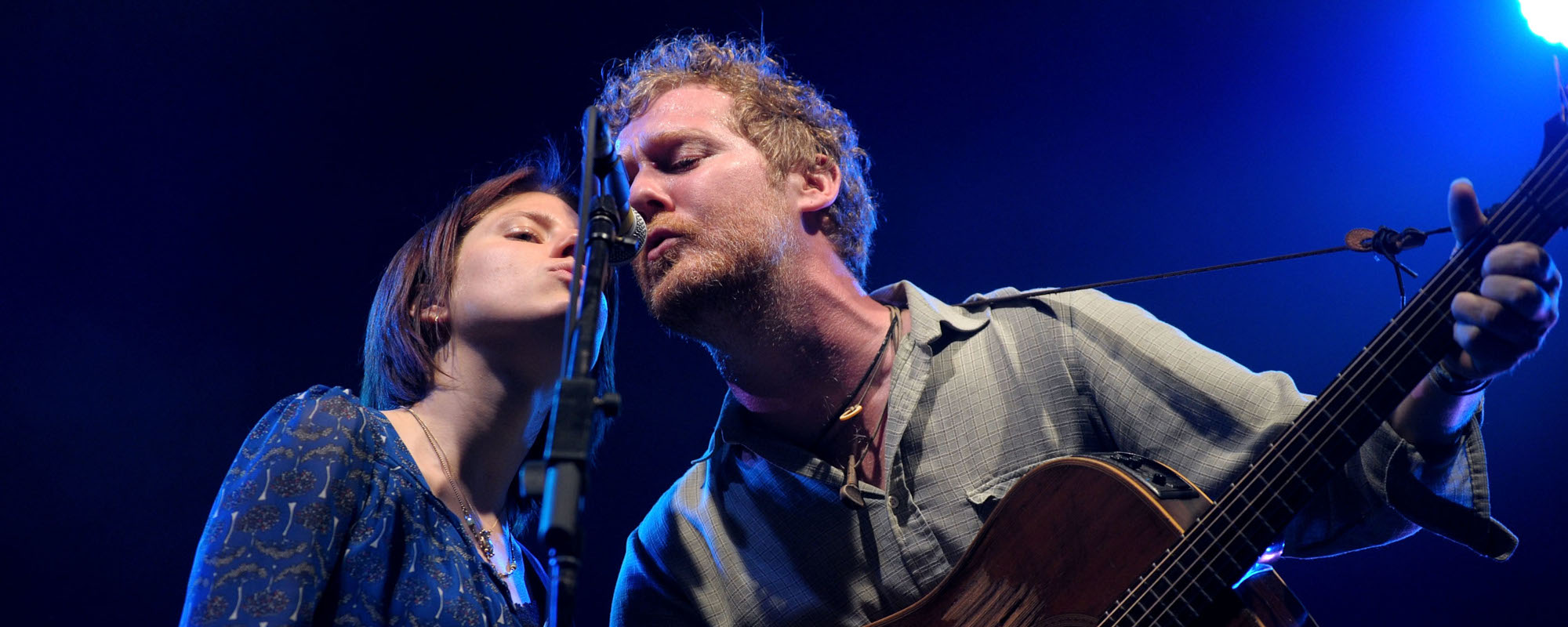 Clásico posmilenial: “Falling Slowly”, el conmovedor dúo cinematográfico de Glen Hansard y Markéta Irglová