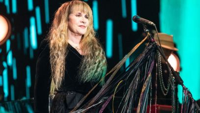 Stevie Nicks performing