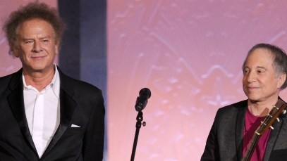 Art Garfunkel Reveals He Recently Had a Tear-Filled Reunion with Paul Simon: “It Was Very, Very Warm and Wonderful”