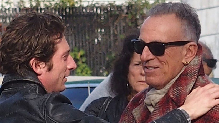 Greetings from Bayonne, NJ: Check Out Photos of Bruce Springsteen Meeting Jermey Allen White on the Set of His Upcoming Biopic