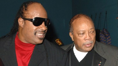 Stevie Wonder Shares Emotional Homage to Quincy Jones, Calls the Late Music Legend “One of God’s Greatest Gifts to the World”
