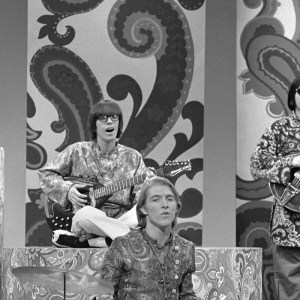 On This Day in 1967: The Strawberry Alarm Clock Scored a No. 1 Hit with the Psychedelic Pop Classic “Incense and Peppermints”