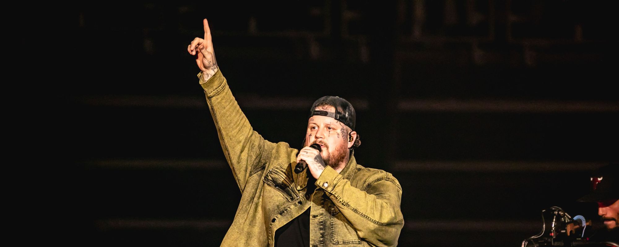 Jelly Roll, Blake Shelton to Headline Florida Country Music Festival in 2025