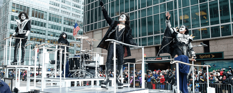 Watch Carrie Underwood Perform Her First Megahit During the Season Four