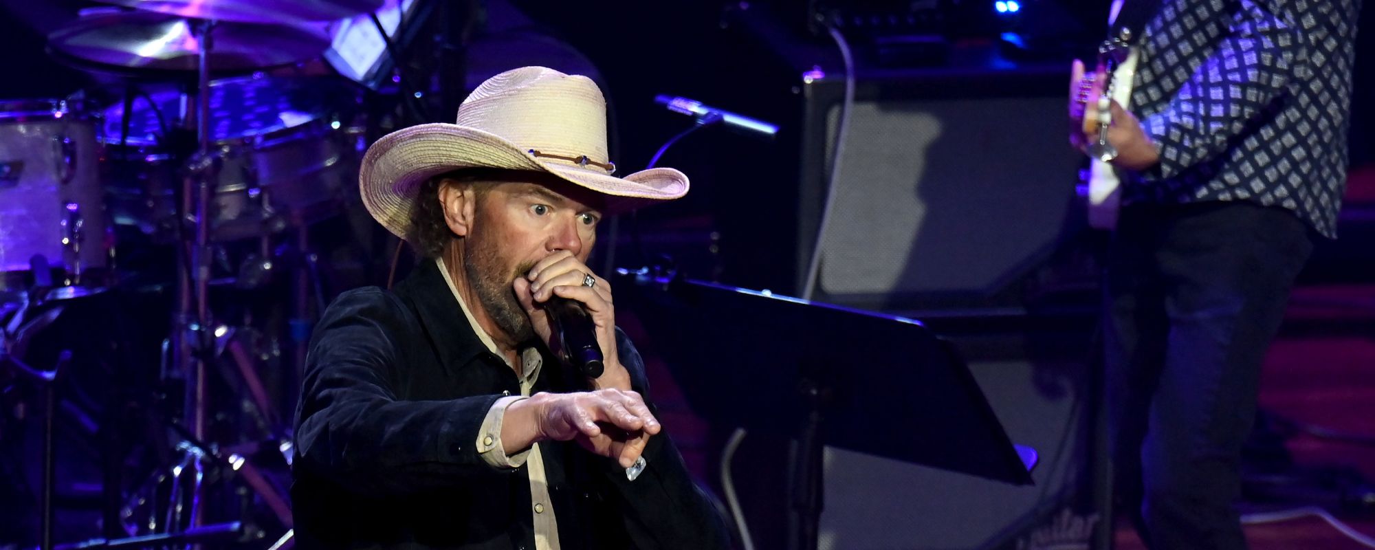 Toby Keith Fans Are Not Happy With CMA Awards Tribute to Late Singer: "What a Slap in the Face"