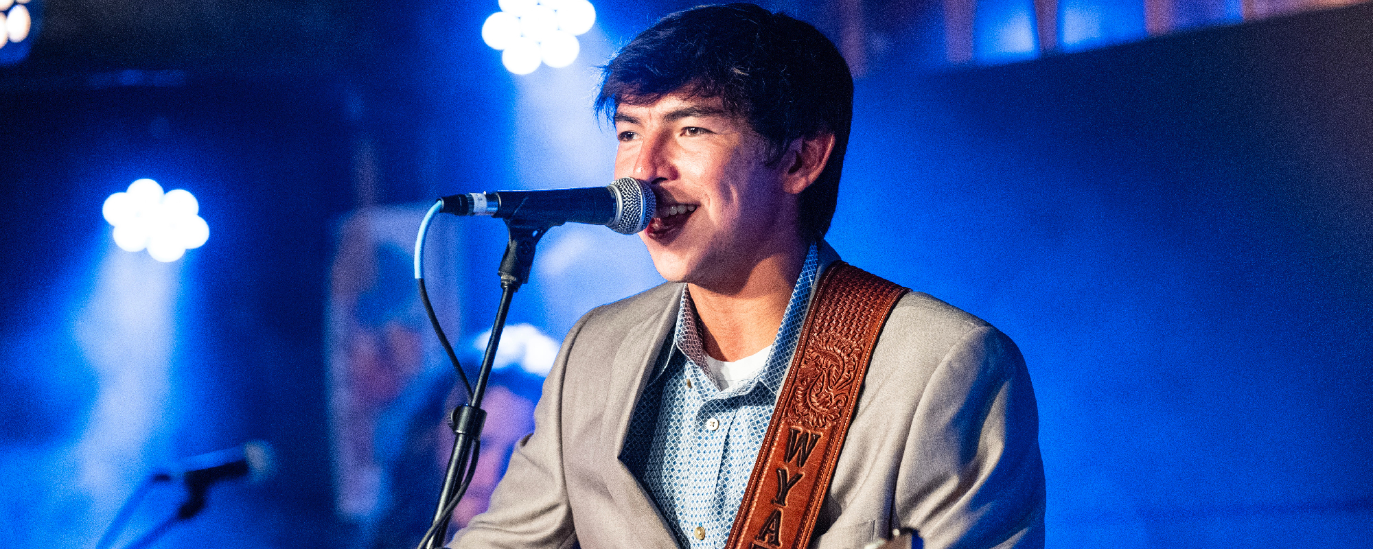 Wyatt Flores Doesn't Want To Hear Himself Sing as He Asked DJ To Turn Off His Song