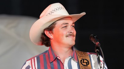 Lainey Wilson Shares the Stage With Zach Top for a Special Performance of "Keep up With Jones"